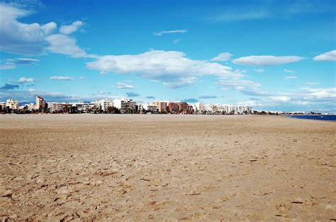 playa gay valencia